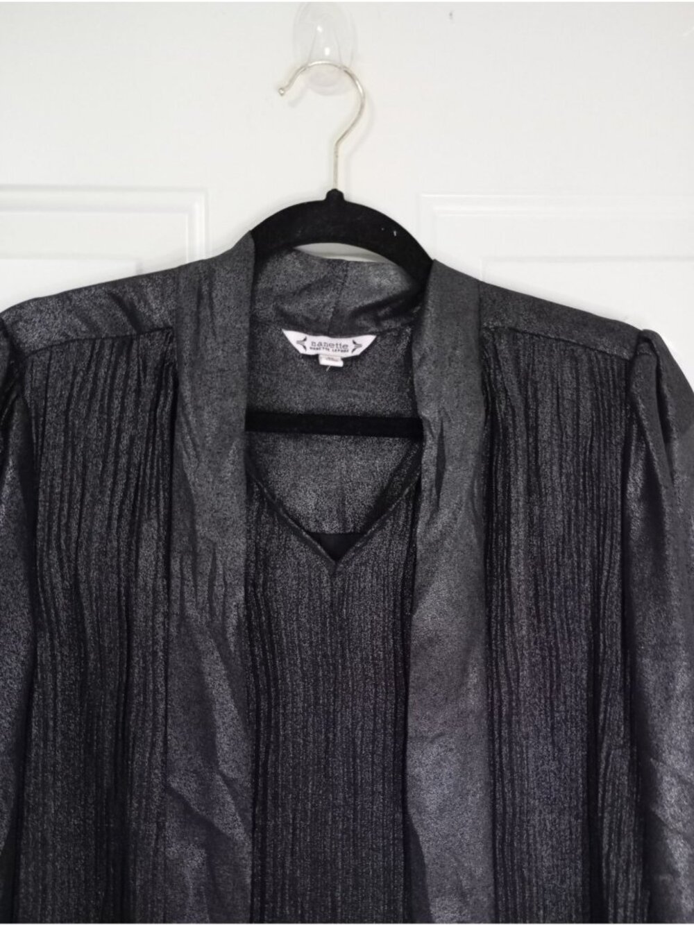 Nanette Lepore Metallic Black Pleated Long Sleeve Blouse With Tie Neck Size M - Picture 7 of 13